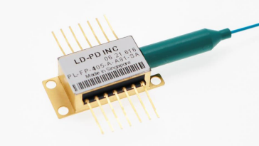 DFB лазерный диод 828 нм в BTF корпусе