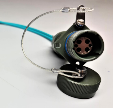 Герметичная бортовая оптическая кабельная сборка ФТЯИ.203733.301