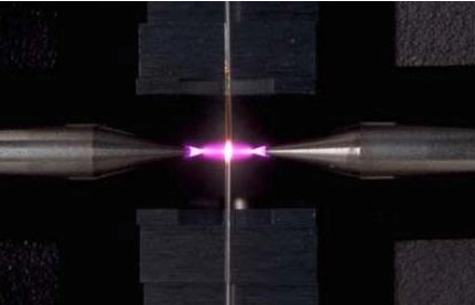 Risunok-4-_-Elektricheskaya-duga-vo-vremya-svarki-volokon.png Risunok-4-_-Elektricheskaya-duga-vo-vremya-svarki-volokon.png