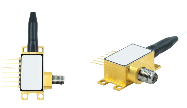 Внешний вид корпуса 7-pin с РЧ-коннектором типа SMA.png