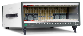 Шасси National Instruments PXIe-1095.png