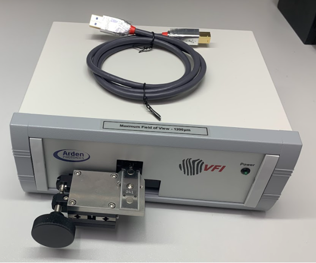 Рисунок 1 –Интерферометр с кабелем подключения.png