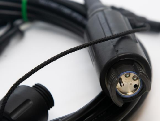 Полевая оптическая кабельная сборка ФТЯИ.203733.302