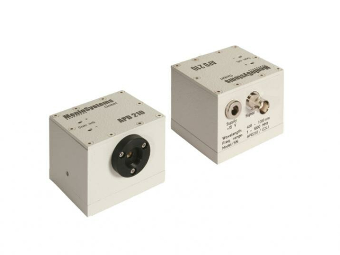 Лавинный фотоприёмник APD210