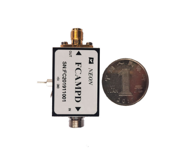 Усиливающий PIN-фотоприёмник до 5 ГГц