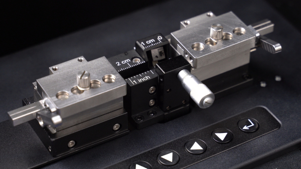 Скалыватель оптического волокна 80-1250 мкм по оболочке. LDC-100