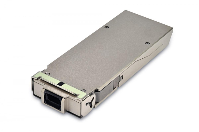 Оптический трансивер CFP2, 300 м, 10x10GBASE-SR и 100GBASE-SR10 с увеличенной дальностью