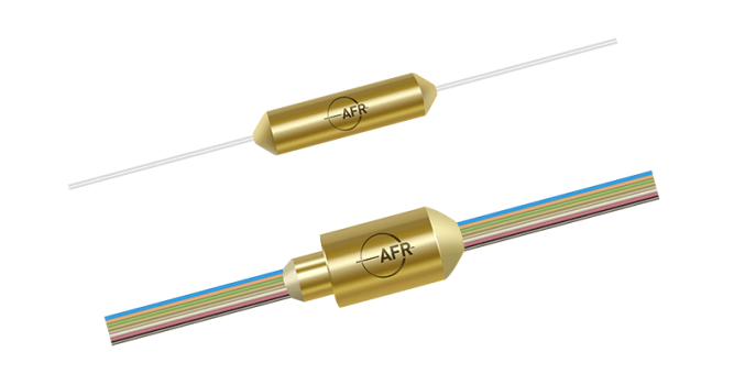 Герметичный проход для оптоволокна