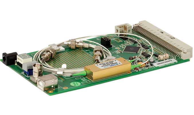 MEMS переключатель OSW12-980E на плате