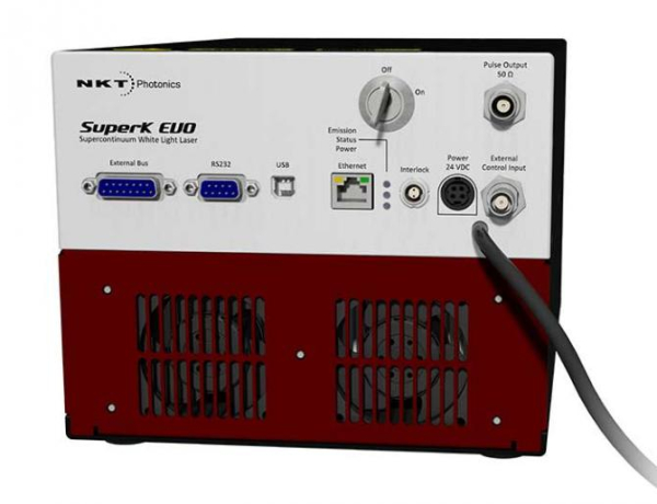 Суперконтинуумный лазер SuperK EVO