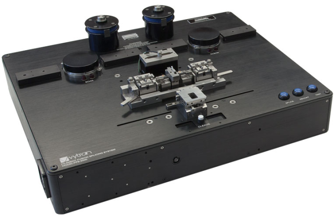 Автоматическая станция для подготовки, сварки и тестирования волокон на растяжение (SM, MM, PM волокна)